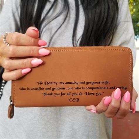 personalized wallets for women.